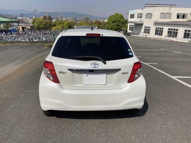 2013 TOYOTA VITZ JEWELA